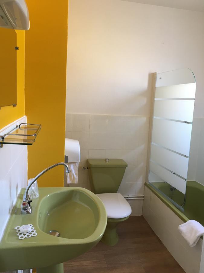 Hotel Castel Neuves-Maisons エクステリア 写真